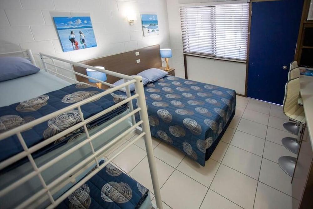 Moffat Beach Motel Caloundra Esterno foto