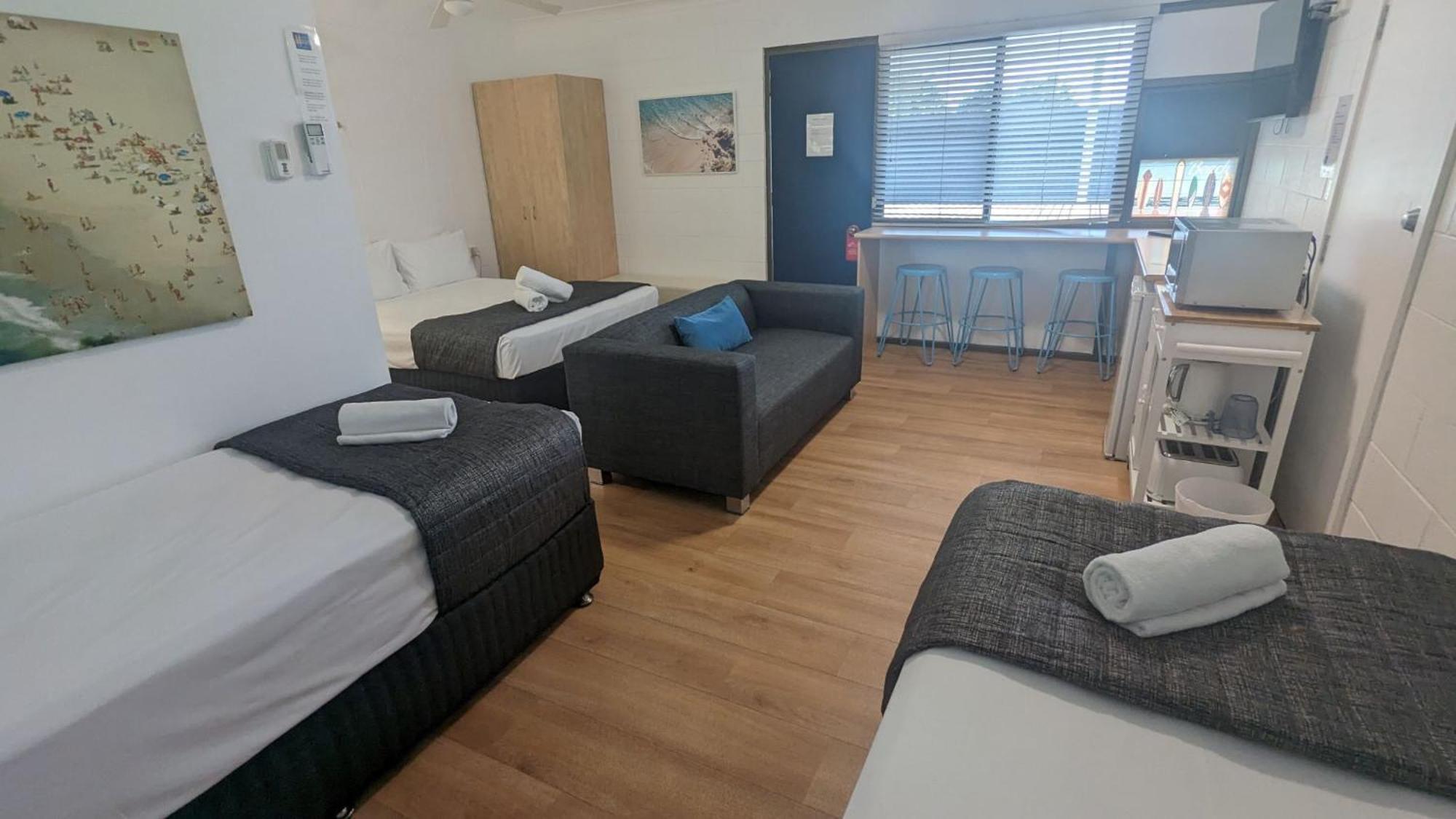 Moffat Beach Motel Caloundra Esterno foto