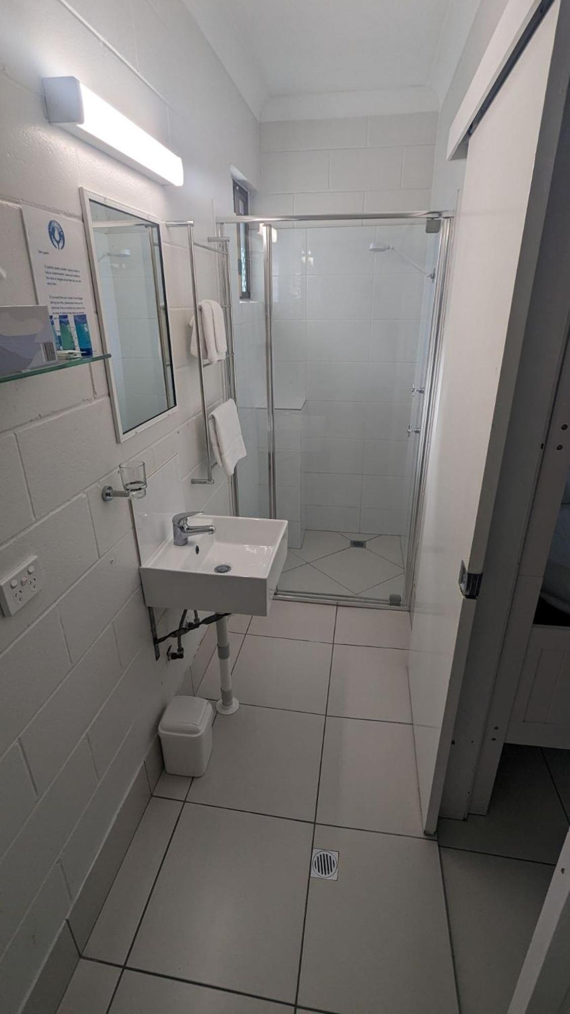 Moffat Beach Motel Caloundra Esterno foto